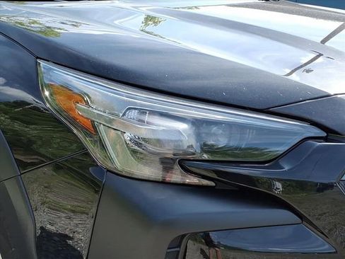 Used 2025 Subaru Outback Premium w/ Popular Package #1A AWD/4WD image 22