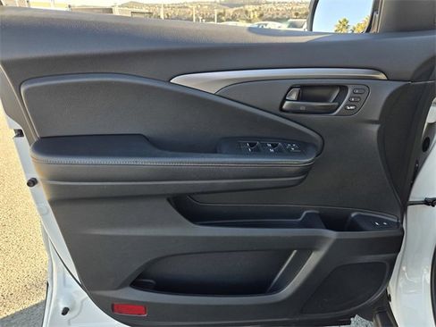 Used 2022 Honda Passport EX-L image 19