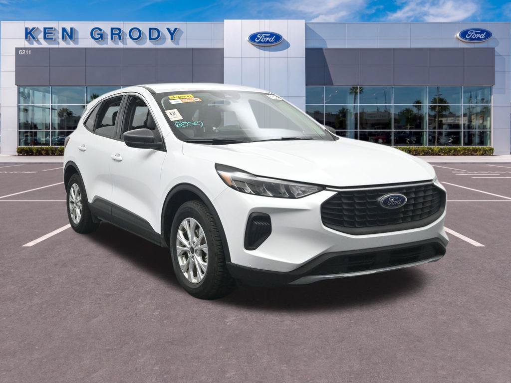 Used 2024 Ford Escape Active w/ Tech Pack #1 FWD image 4