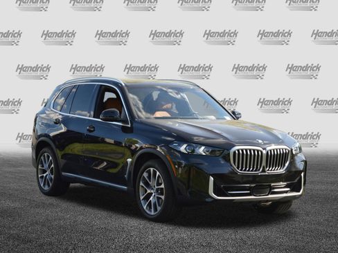 Certified 2026 BMW X5 sDrive40i image 5