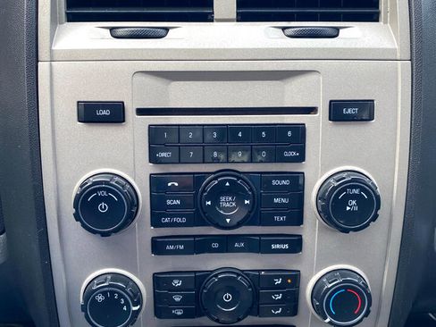 Used 2012 Ford Escape XLT image 18