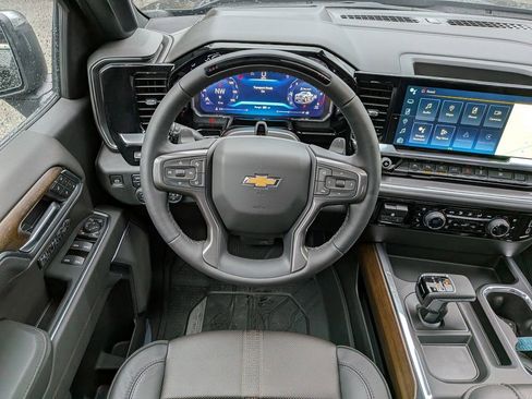 New 2026 Chevrolet Silverado 1500 High Country AWD/4WD image 18