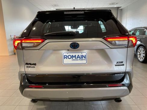 Used 2024 Toyota RAV4 XSE w/ Advanced Technology Package image 4