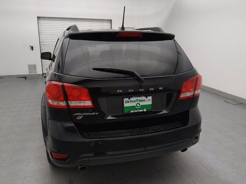 Used 2019 Dodge Journey SE w/ Connectivity Group AWD/4WD image 6