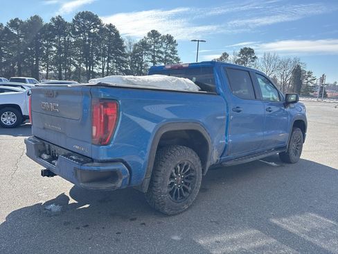 Used 2022 GMC Sierra 1500 AT4X image 8