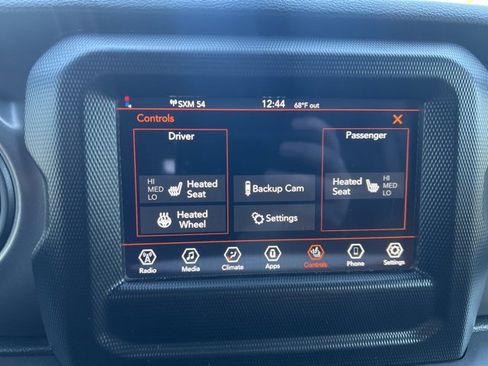 Used 2023 Jeep Wrangler Sport S image 34