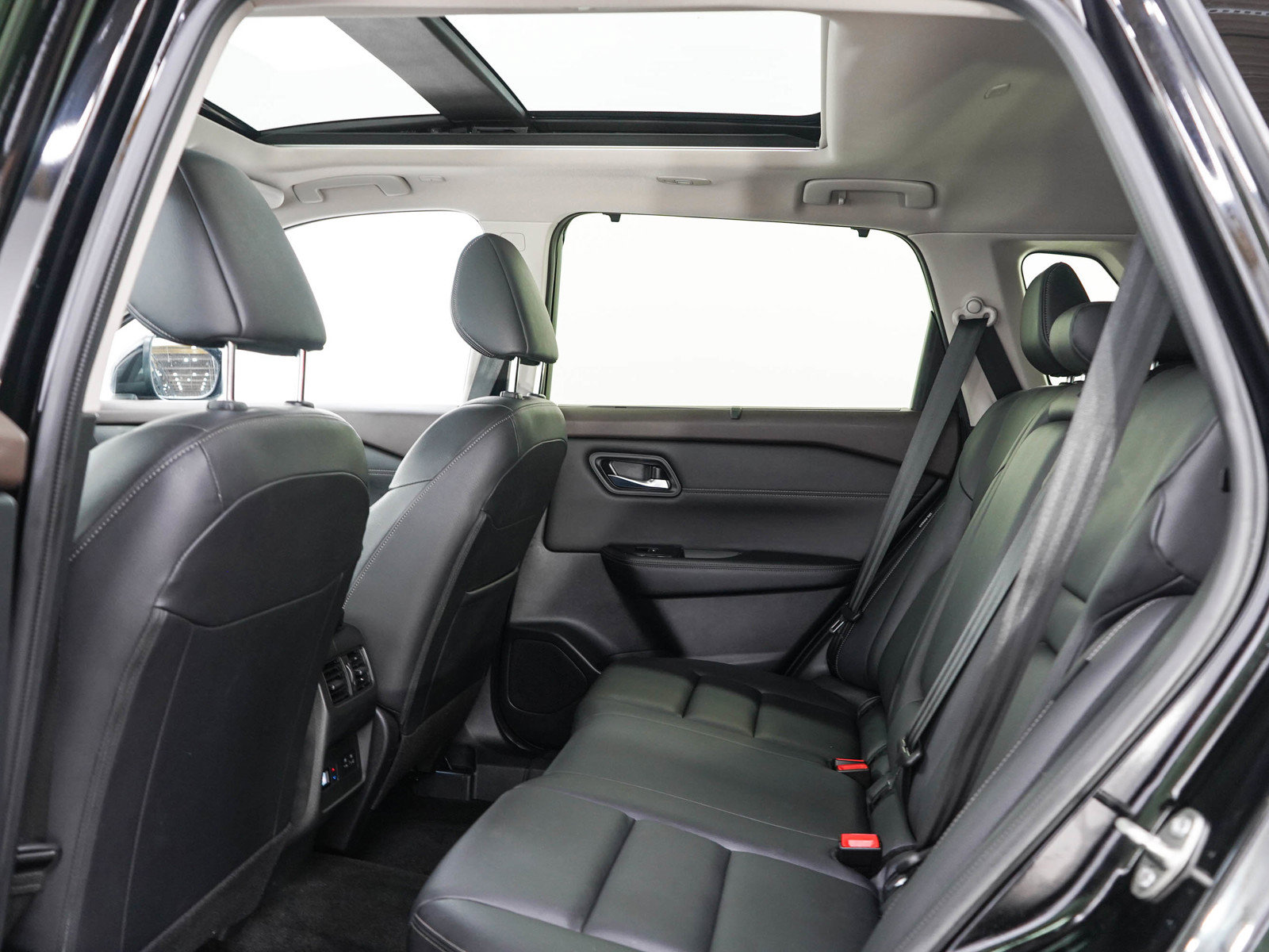 Used 2023 Nissan Rogue SL w/ SL Premium Package AWD/4WD image 15