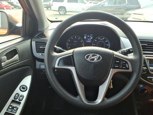 Used 2017 Hyundai Accent SE FWD image 5
