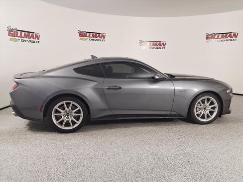 Used 2024 Ford Mustang GT Premium image 8