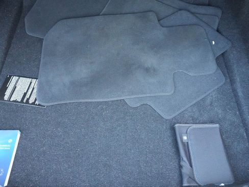 Used 2025 BMW 330i Sedan RWD image 38