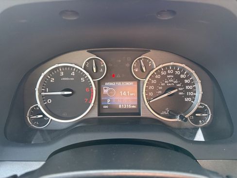 Used 2014 Toyota Tundra SR5 image 21