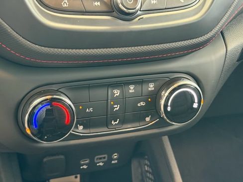 Certified 2023 Chevrolet TrailBlazer RS FWD image 21