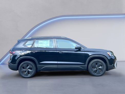 New 2026 Volkswagen Taos S FWD image 4