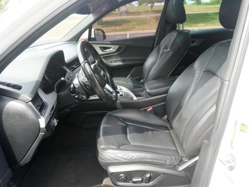 Used 2017 Audi Q7 2.0T Premium AWD/4WD image 25