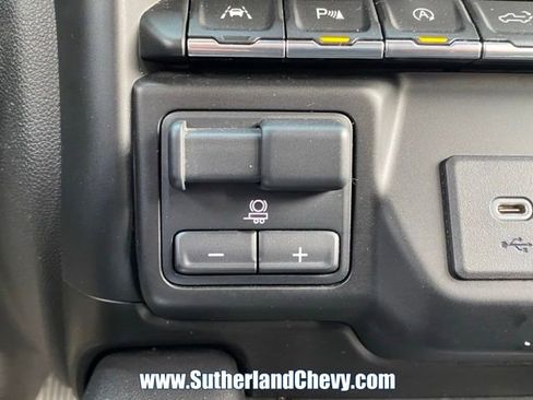 Used 2021 GMC Sierra 1500 AT4 w/ AT4 Value Package AWD/4WD image 44