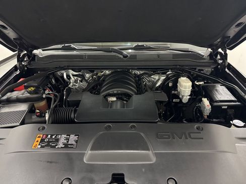 Used 2017 GMC Yukon XL Denali w/ Open Road Package image 6