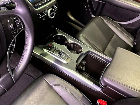Used 2019 Acura MDX SH-AWD image 18