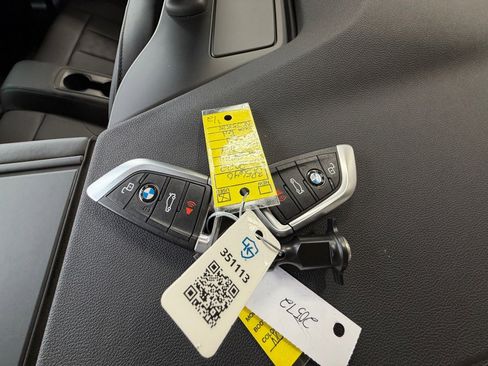 Used 2022 BMW M4 xDrive Competition w/ M Carbon Exterior Package image 34