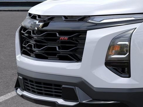 New 2026 Chevrolet Equinox RS w/ Convenience Package III FWD image 13