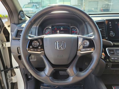 Used 2019 Honda Passport Touring image 17
