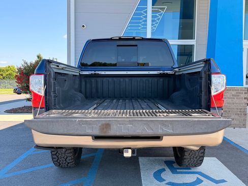 Used 2018 Nissan Titan SV AWD/4WD image 54