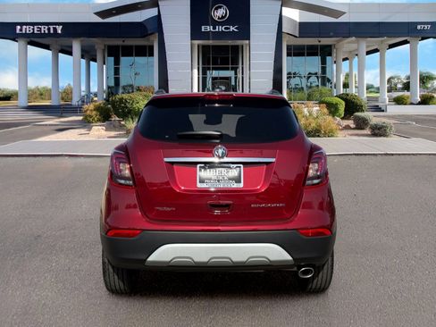 Used 2022 Buick Encore Preferred w/ Safety Package FWD image 5