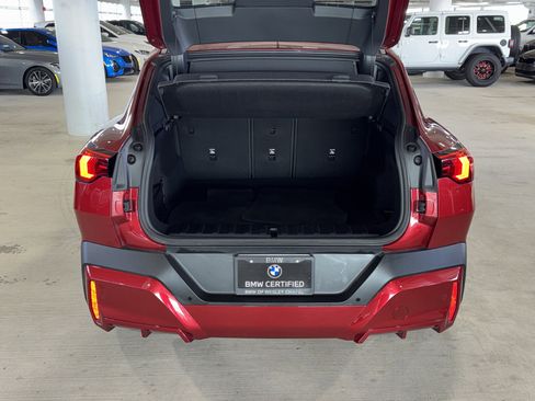 Certified 2025 BMW X2 xDrive28i w/ Premium Package image 13