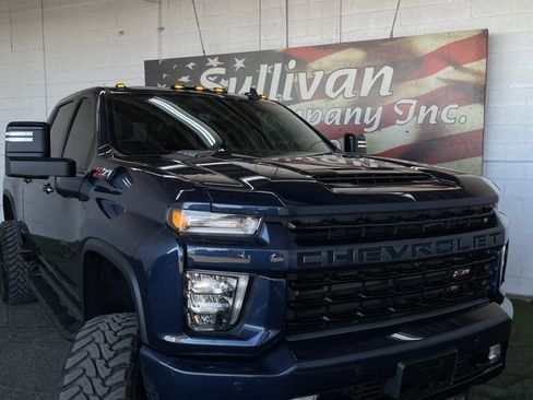 Used 2021 Chevrolet Silverado 2500 LTZ w/ LTZ Plus Package image 5