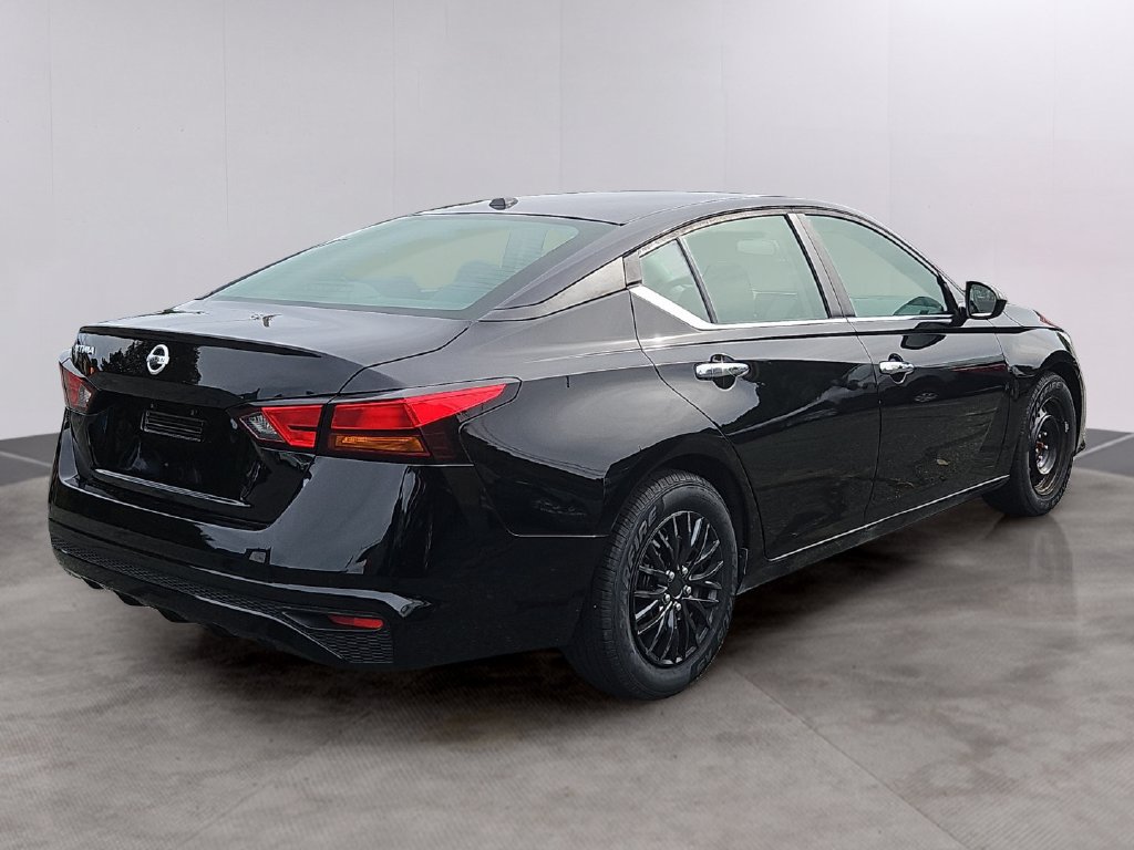 Used 2020 Nissan Altima 2.5 S FWD image 4