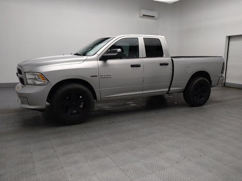 Used 2017 RAM 1500 Express image 2