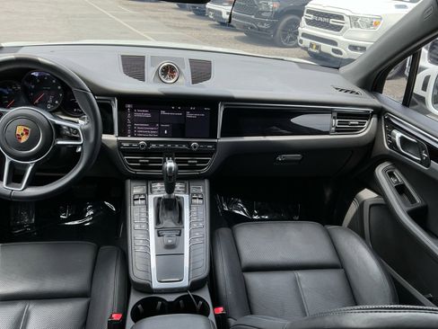 Used 2021 Porsche Macan AWD/4WD image 15