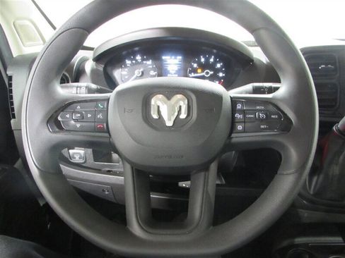 Used 2024 RAM ProMaster 2500 w/ Convenience Group image 77