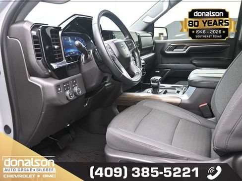 Used 2024 Chevrolet Silverado 1500 LT Trail Boss w/ Convenience Package II AWD/4WD image 7