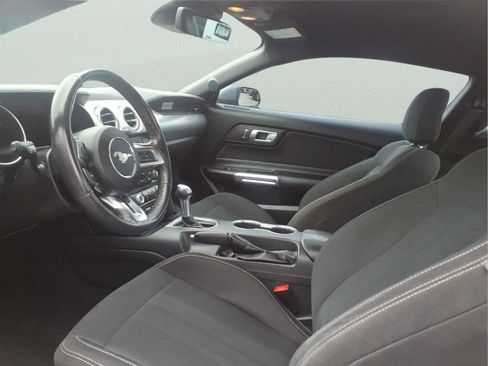 Used 2021 Ford Mustang GT RWD image 14