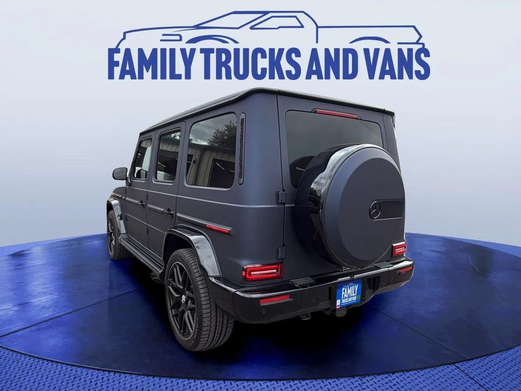 Used 2025 Mercedes-Benz G 63 AMG 4MATIC image 3