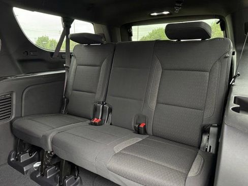 New 2026 Chevrolet Suburban LS RWD image 23