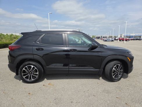 Used 2024 Chevrolet TrailBlazer LT w/ Convenience Package FWD image 18