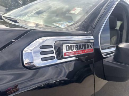 Used 2024 GMC Sierra 2500 Denali w/ Technology Package image 12