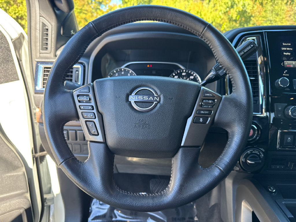 Certified 2024 Nissan Titan Platinum Reserve w/ Moonroof Package AWD/4WD image 26