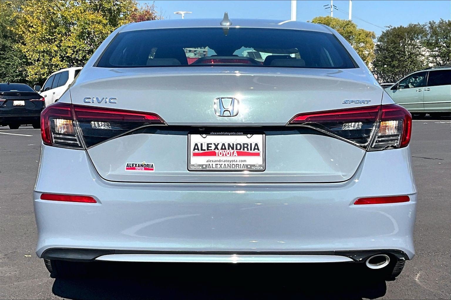 Used 2024 Honda Civic Sport image 4