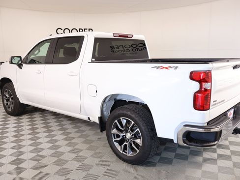 Used 2022 Chevrolet Silverado 1500 LT image 20