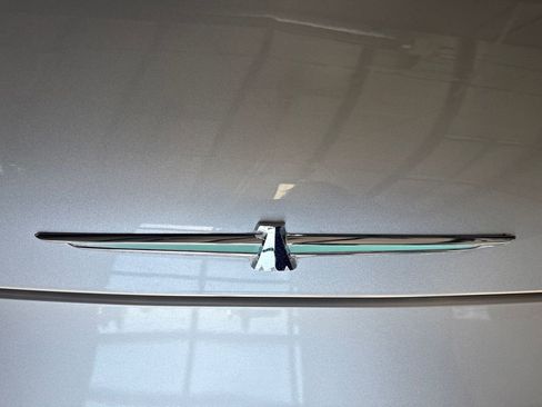 Used 2004 Ford Thunderbird image 82