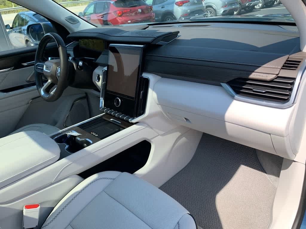 Used 2025 GMC Acadia Denali w/ Super Cruise Package AWD/4WD image 19