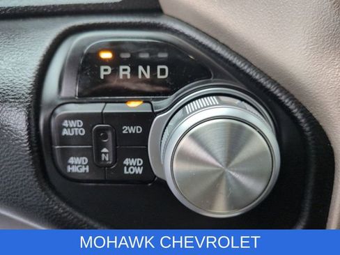 Used 2019 RAM 1500 Laramie image 17