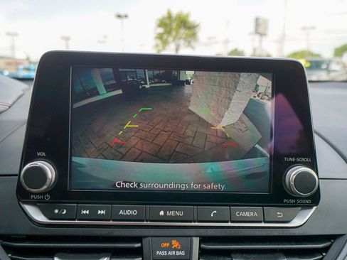 Used 2024 Nissan Altima 2.5 SR image 20