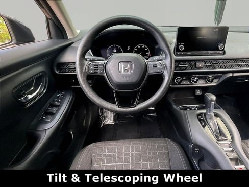 Used 2024 Honda HR-V LX image 8