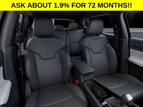 New 2026 Jeep Compass Limited AWD/4WD image 16