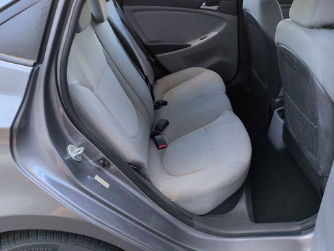 Used 2014 Hyundai Accent GLS image 21