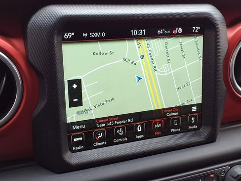 Used 2018 Jeep Wrangler Unlimited Rubicon w/ Dual Top Group AWD/4WD image 11