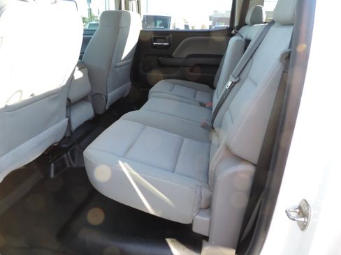 Used 2018 GMC Sierra 3500 4x4 Crew Cab w/ Sierra Convenience Package image 19